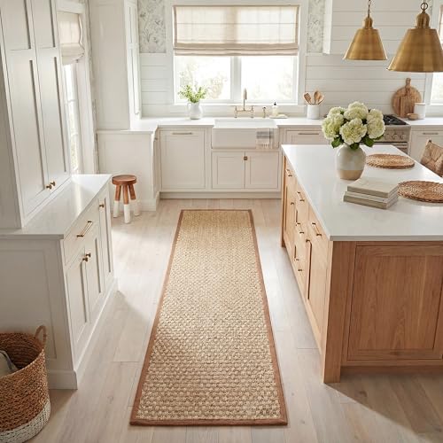 SAFAVIEH 2'6" x 14' Natural/Brown