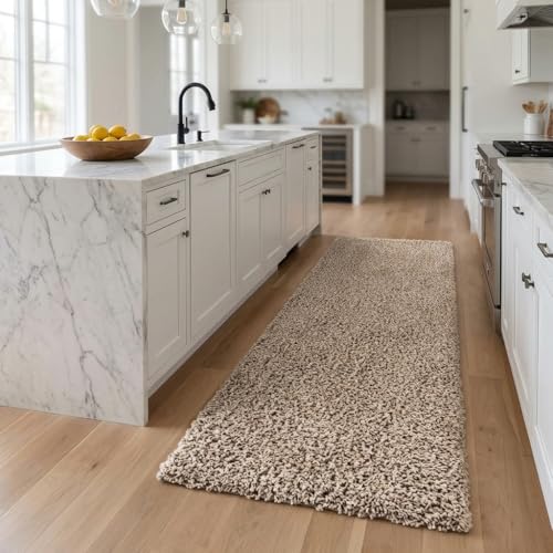 Unique Loom Solid Shag Collection Area Rug (2' 6" x 19' 8" Runner, Taupe)