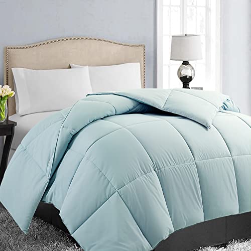 EASELAND Full Size Down Alternative Comforter (Aqua)