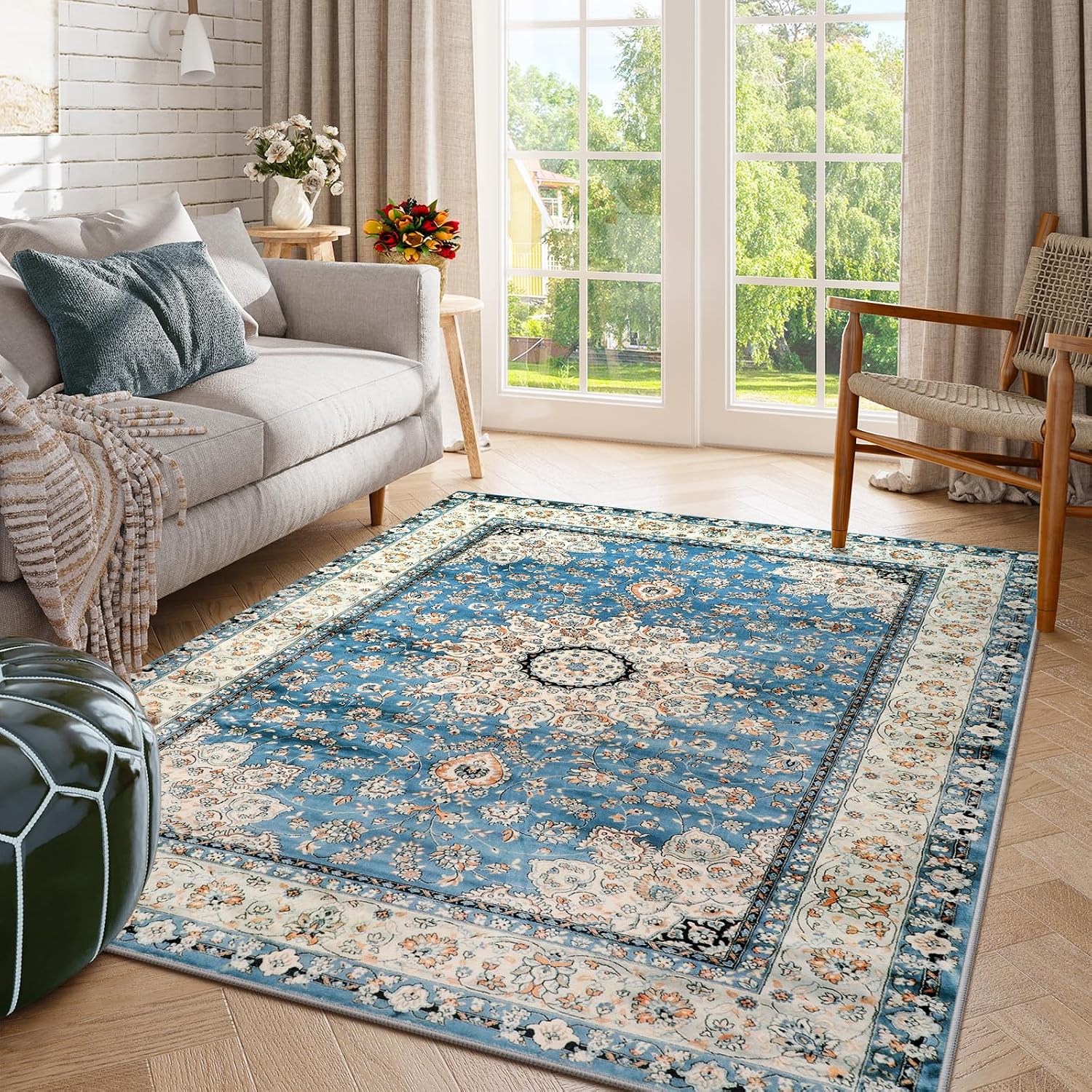 Lahome Oriental Floral Medallion