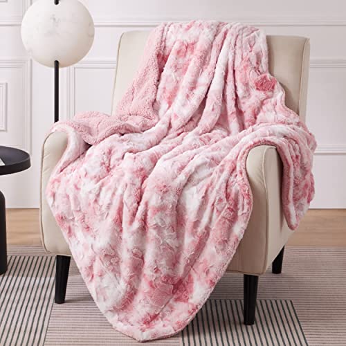 Bedsure GentleSoft Sherpa (Pink)