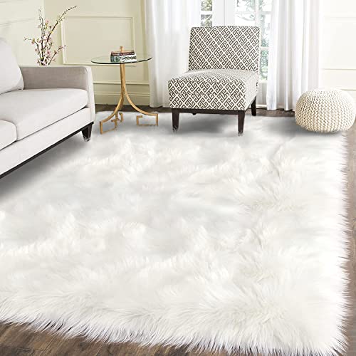 Latepis 5'x7' Faux Sheepskin Rug