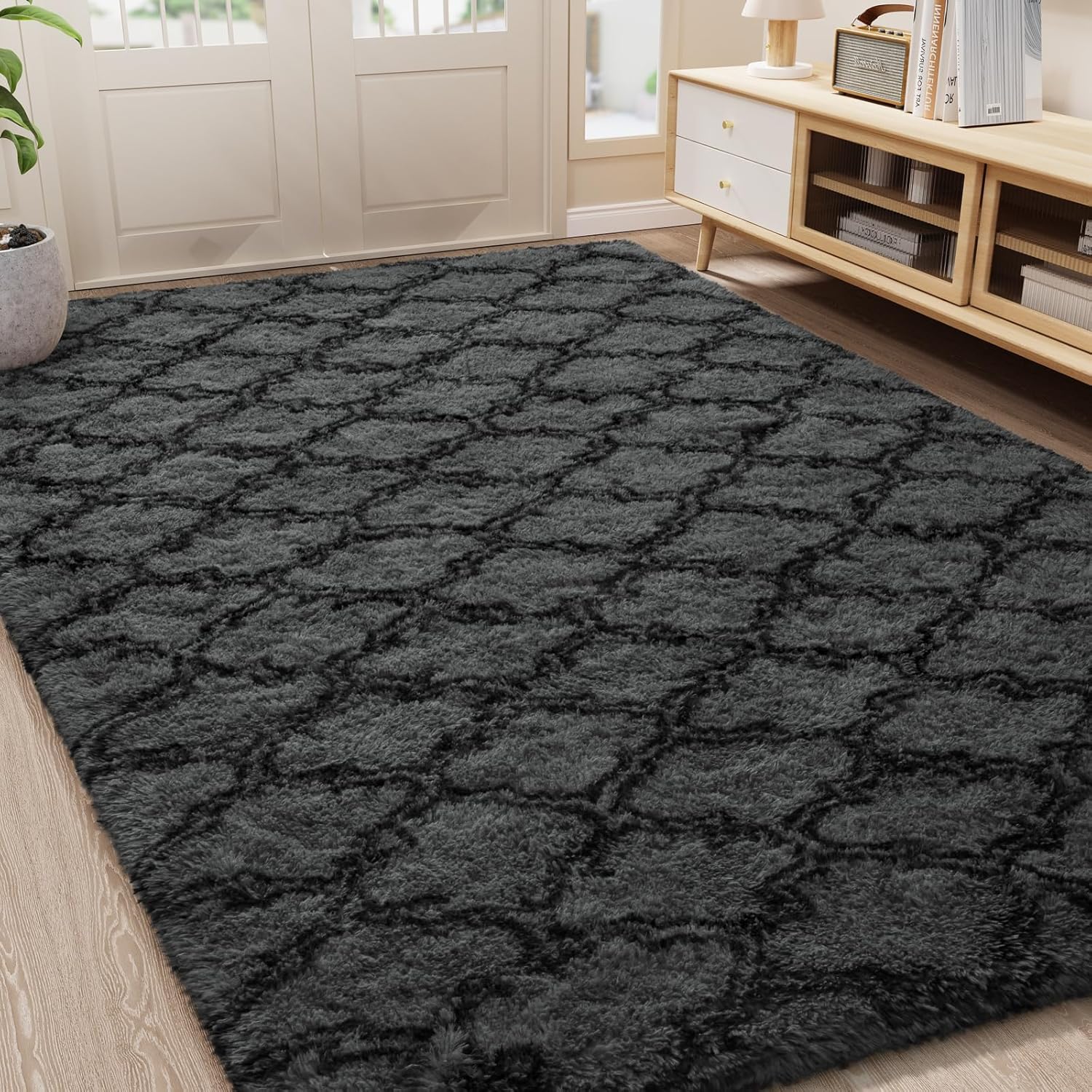 LOCHAS Luxury Shag Area Rug 8 x10 Feet Geometric Plush Fluffy Rugs, Extra Soft Carpet Runner Rugs for Bedroom Living Room Dorm Kids, High Pile Shaggy Floor Rug Decor, Dark Grey/Black