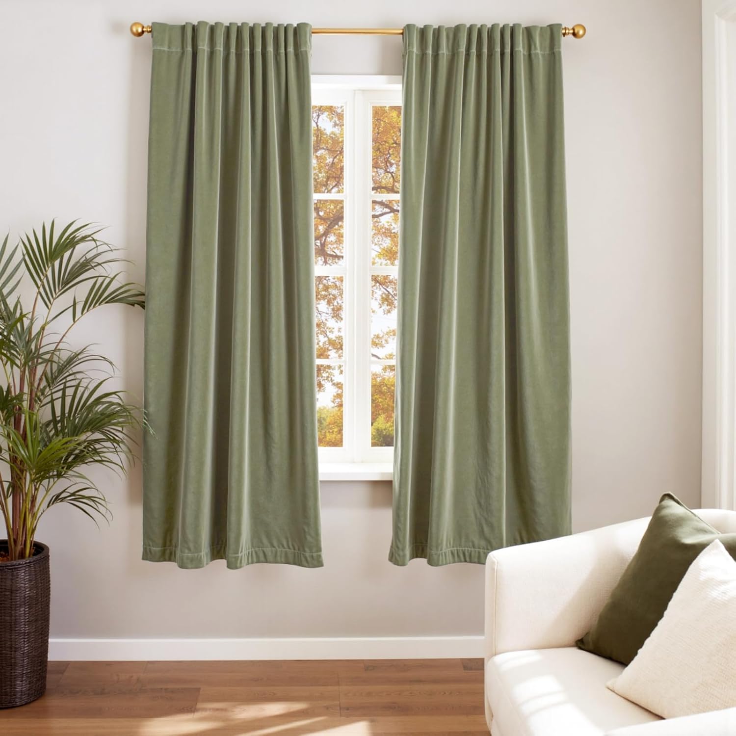 Lazzzy Velvet Green 72"
