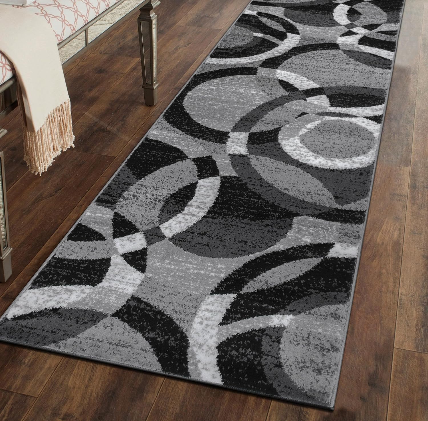 Rugshop Contemporary Abstract Circles Runner