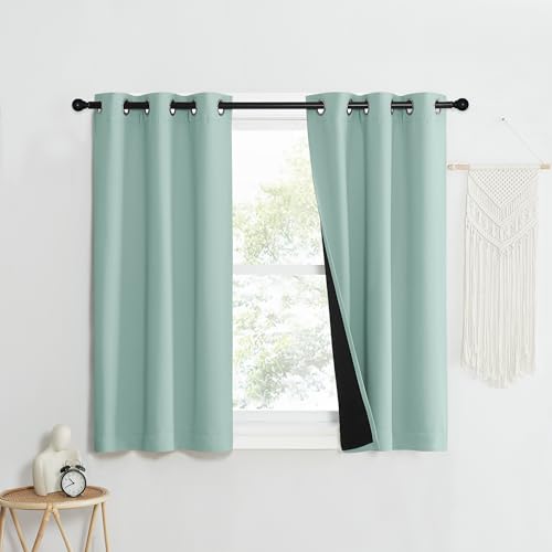 NICETOWN Aqua Blue 100% Blackout, 37W x 50L
