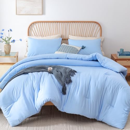 ROSGONIA Full Size Comforter Set (Light Blue)
