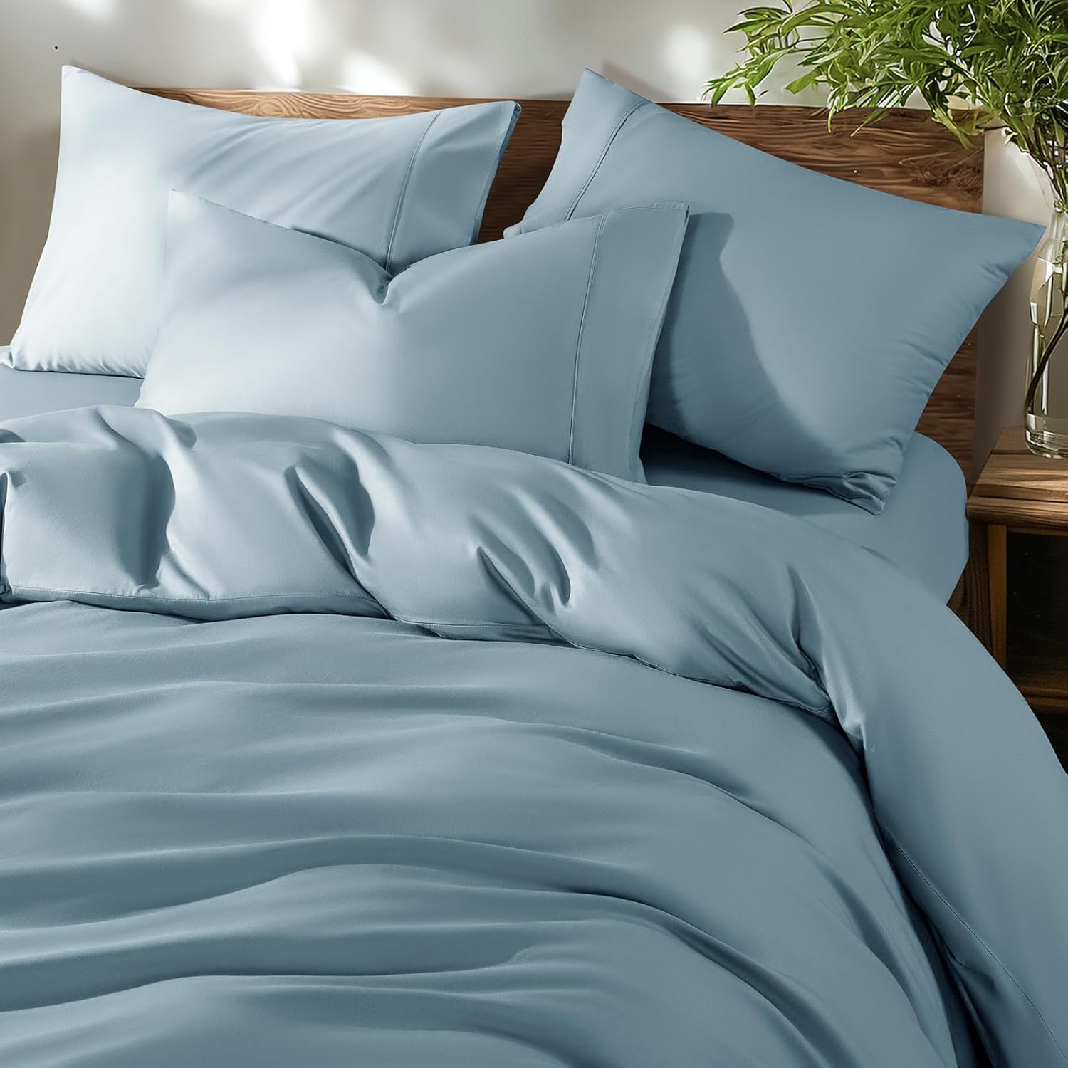 Best Cooling Duvet Covers for Warm Summers (2026 Guide)