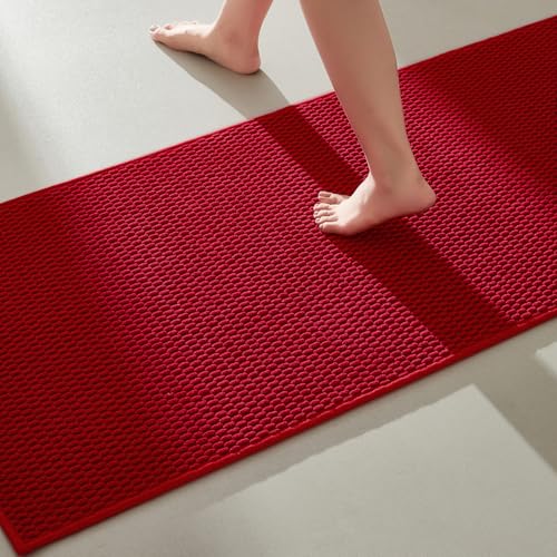 Christmas Bathroom Runner Rugs, Long Bath Mat Runner Washable Thin Quick Dry Low Pile Bathroom Runner Rugs Non Slip, Red 16"x60"