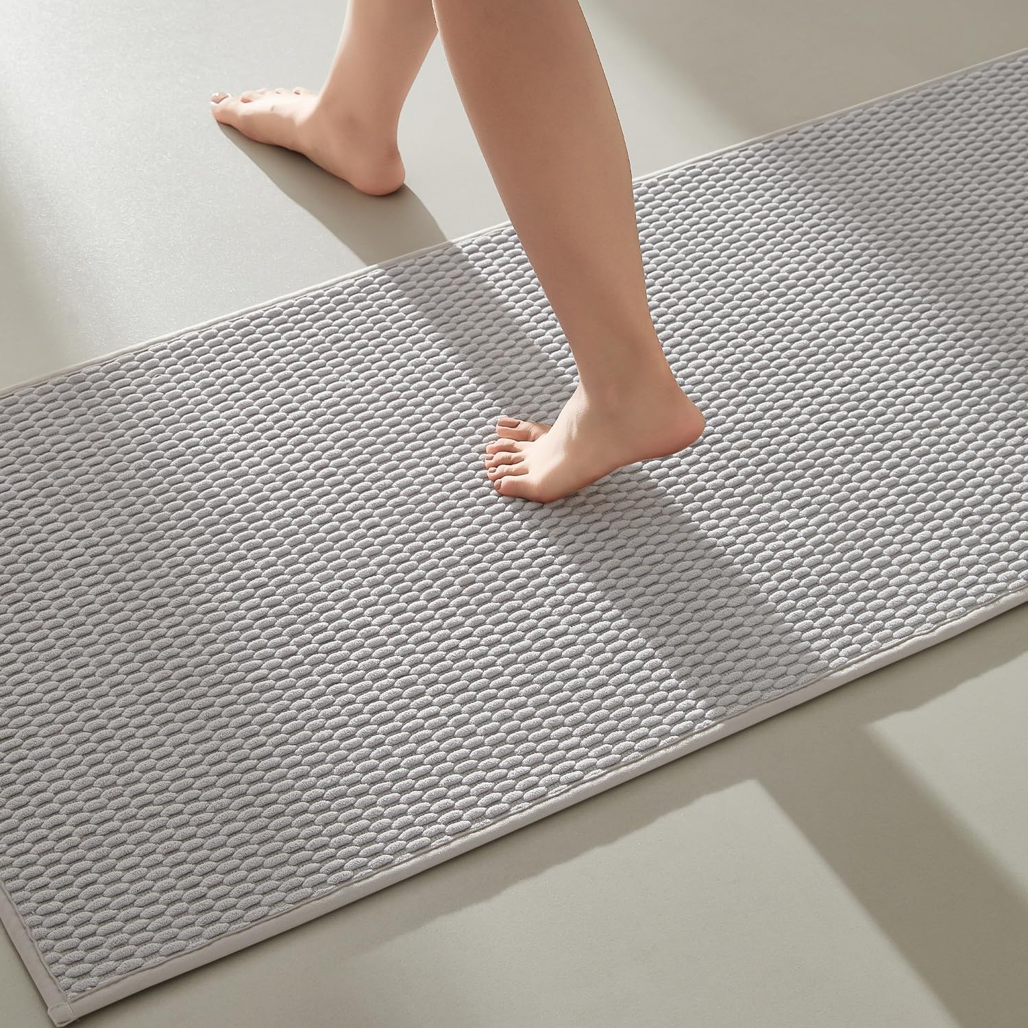 TYUU Bathroom Runner (Light Grey)
